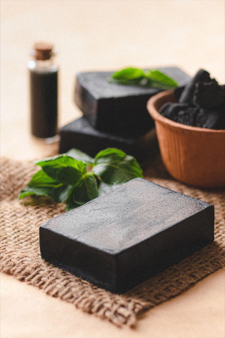 Savon noir eucalyptus — 200 g